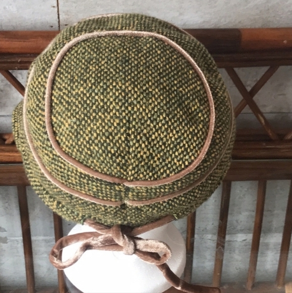 DeLux tweed wool hat - Picture 3 of 7